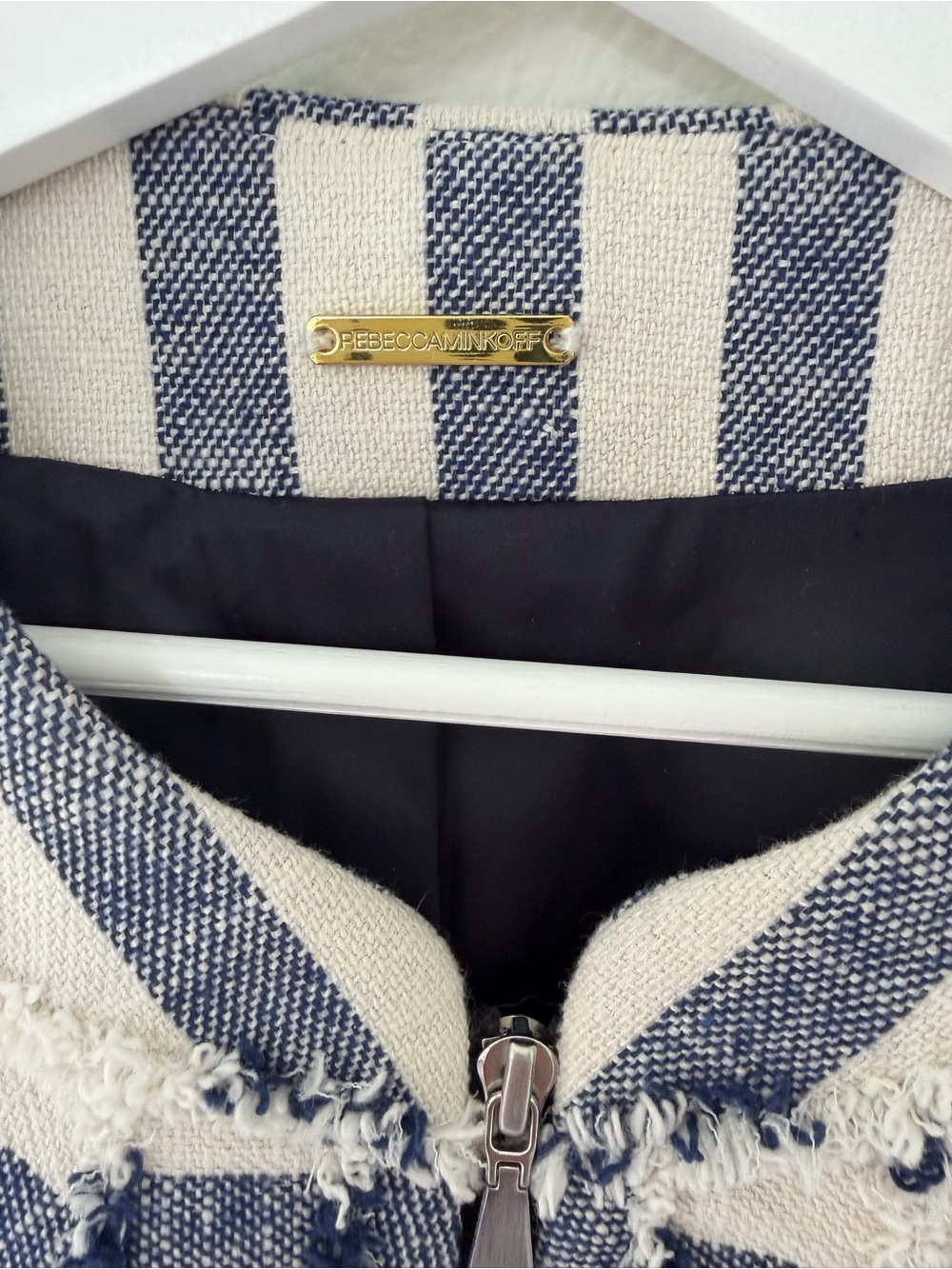 Rebecca Minkoff Salinas Blue White Striped Croped Bomber Jacket Size 2 - Picture 3 of 8